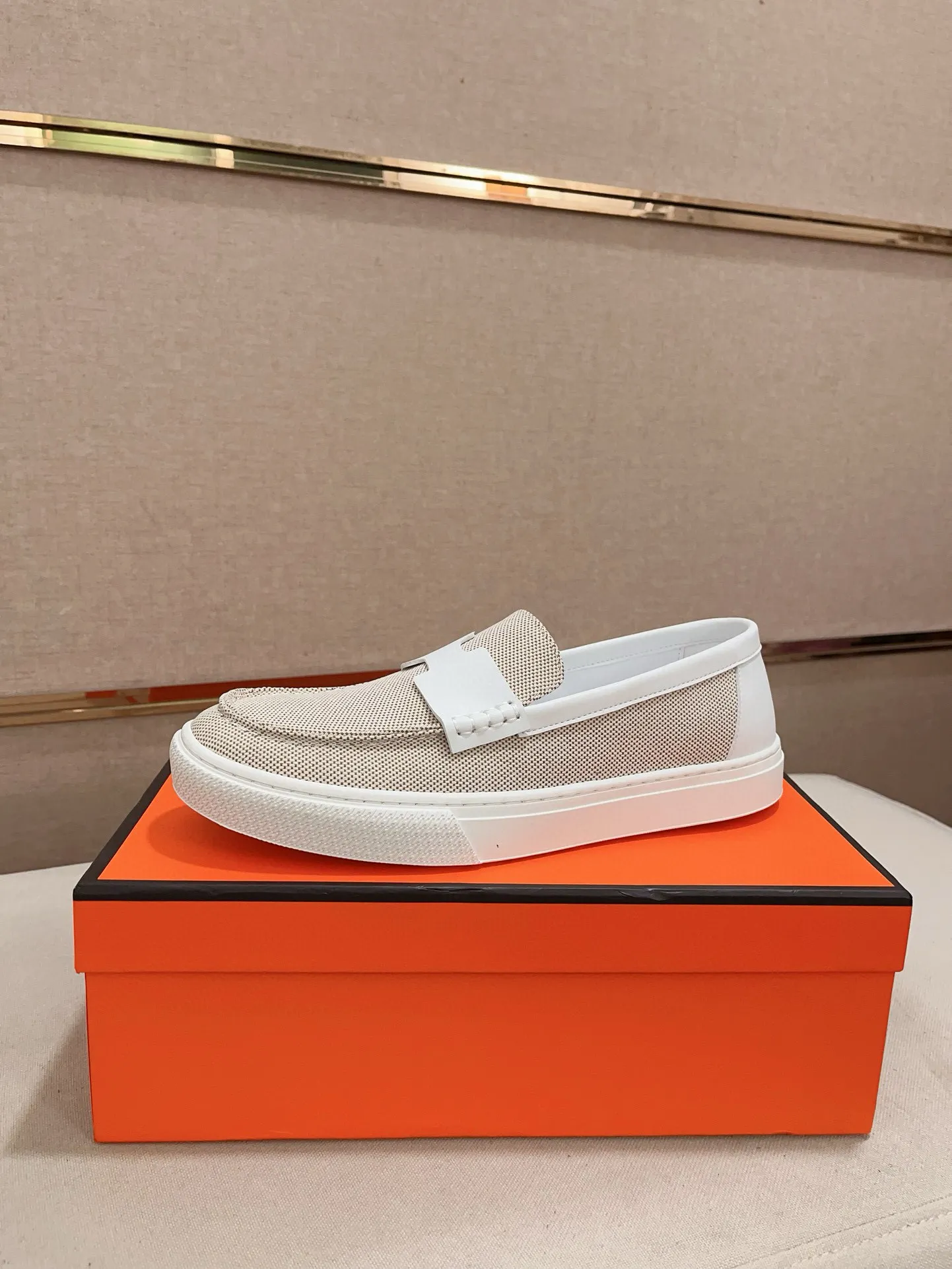 Men's clothing and shoes💰: 400💰《HERMES》【Classic Original Version】Hermès; Top 🔝 Purchasing Agency 🔍🔍Latest 🇺🇸Sold simultaneously at counters, original imported from Italy ▲▲Cow leather▲ ▲Exquisite workmanship (Italian 🇮🇹imported water-dyed 🐂cowhide lining) sole: original sole provided by the original factory, ⚠️exclusive double-layer activity·TPR·rubber·combined molded outsole; Code number: 36-46